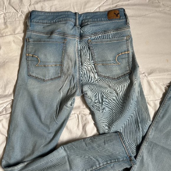American Eagle Skinny Super Super Stretchy light blue jeans - Size 8 US (27'') - Picture 4 of 5